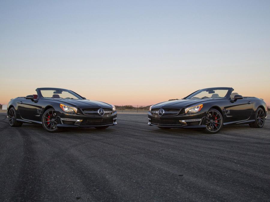  Mercedes-Benz SL63 AMG 2012 года  (US) (фото 10 из 11)
